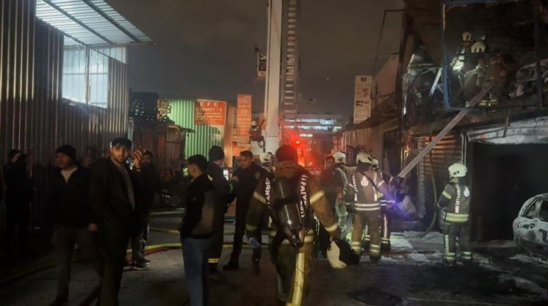 başakşehirde yangın 