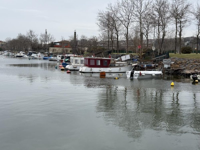 Küçükçekmece Menekşe sahil