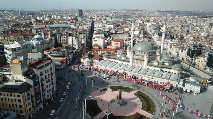 Taksim Cami İçin Tarih. Verildi