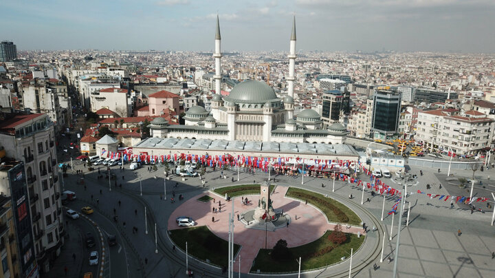 Taksim Cami İçin Tarih. Verildi
