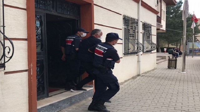 33 ayrı suçtan yakalanma kararı olan firari yakalandı