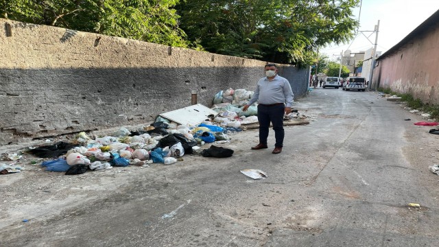 AK Partili üç ilçe başkanından, üç belediye başkanına cevap