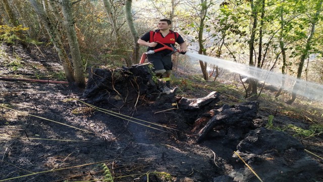 Akçakocada 1 dönümlük alan yandı