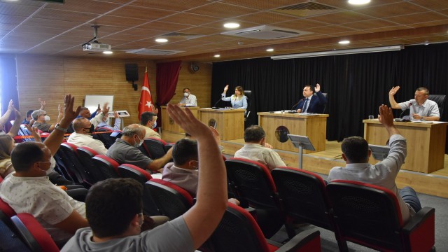 Akhisar Belediye Meclisi Kudüs için tek yürek