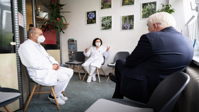 Almanya Cumhurbaşkanı Steinmeier: Aşılama sosyal bir sorun haline gelmemeli