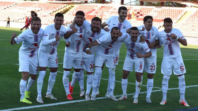 Altınordu, play-off şanssızlığını kırdı