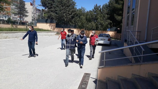 Amcasını vuran şahıs serbest kaldı