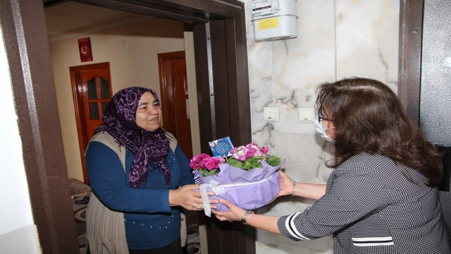 Anneler gününde şehit anneleri unutulmadı