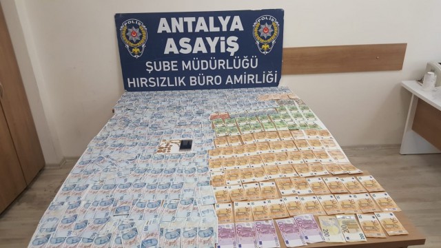 Antalyada girdiği evden vurgun yapan şüpheli yakalandı