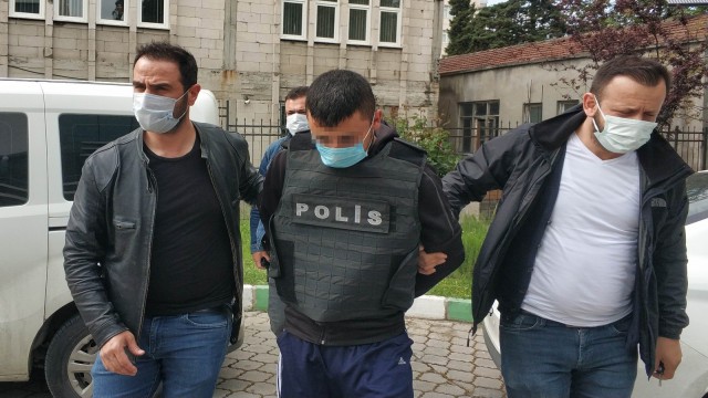 Askerden yeni gelen genci pompalı tüfekle öldüren yakalandı