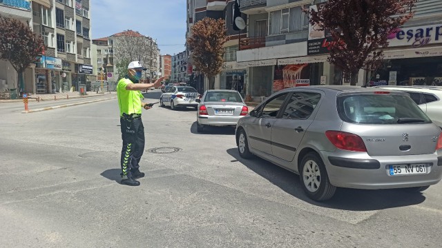 Bafrada şehir merkezinde denetimler sıklaştı