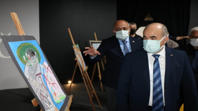 Bağımlılık ile mücadele resim sergisi açıldı