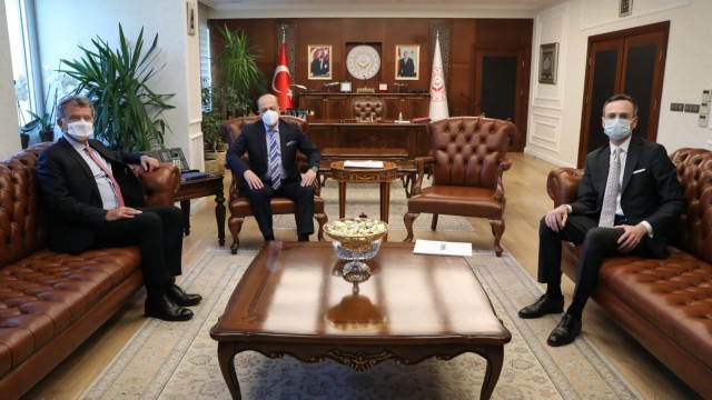 Bakan Bilgin, TÜSİAD Yönetim Kurulu Başkanı Kaslowski ile bir araya geldi