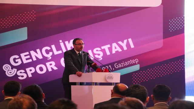 Bakan Kasapoğlu: “Pandemide dijital bağımlılık arttı”