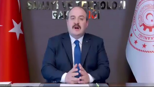 Bakan Varank, politikacılara nitelikli bir altlık sunacak YER-SİS Araştırmasının tanıtım seminerine katıldı