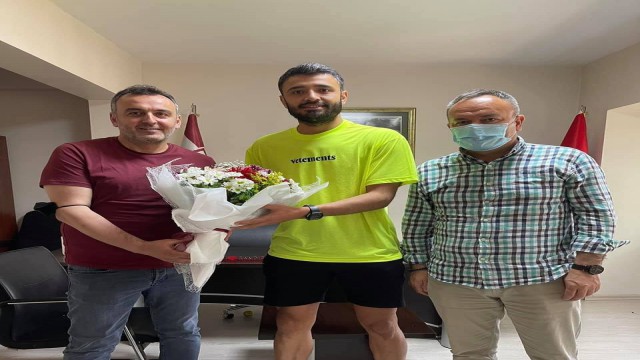 Bandırmasporda Mehmet Yiğit ile yollar ayrıldı