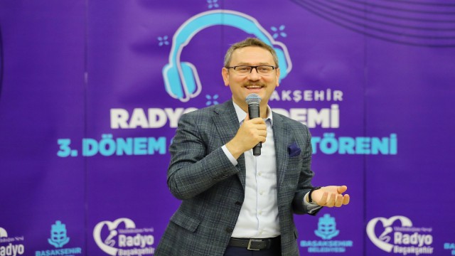 Başakşehir Radyo Akademide 3. dönem mezuniyet heyecanı