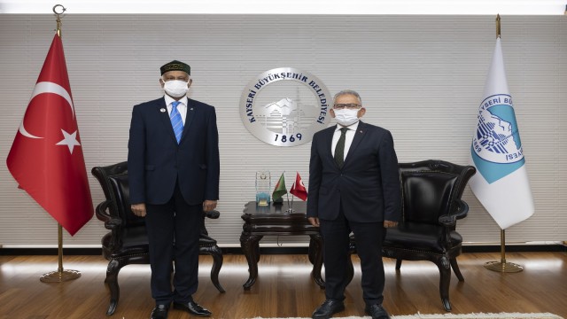 Başkan Büyükkılıç Bangladeş Büyükelçisini ağırladı