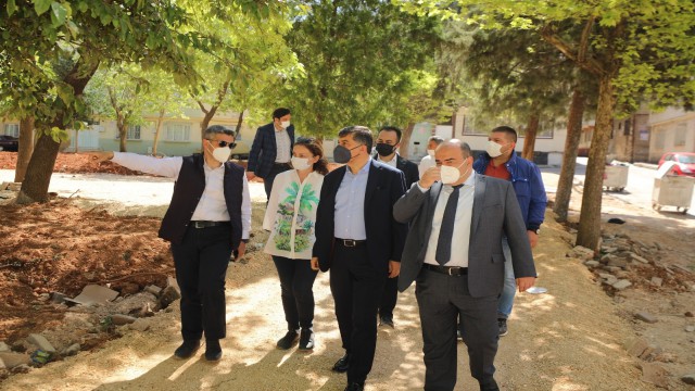 Başkan Fadıloğlu, Kemal Bağcı parkında yapılan çalışmaları inceledi