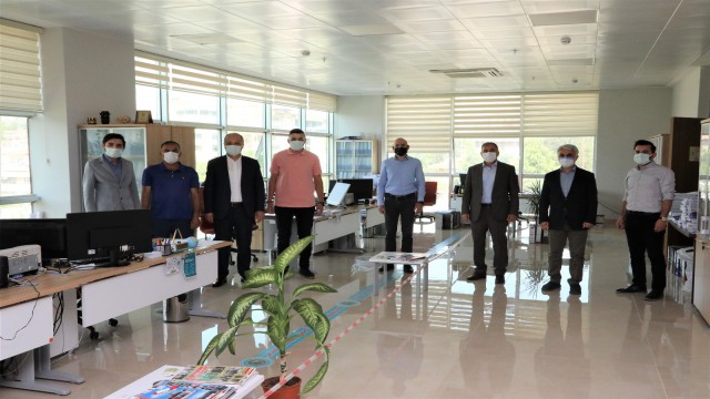 Başkan Üçok, personeliyle bayramlaştı