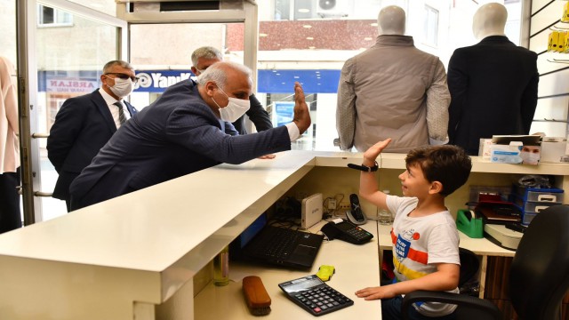 Başkan Zorluoğlu Ofta muhtarlarla buluştu