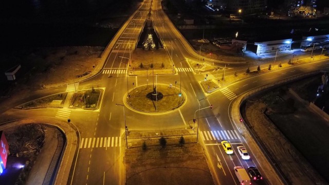 Başkent EDAŞ Kozlu Kavşağını aydınlattı