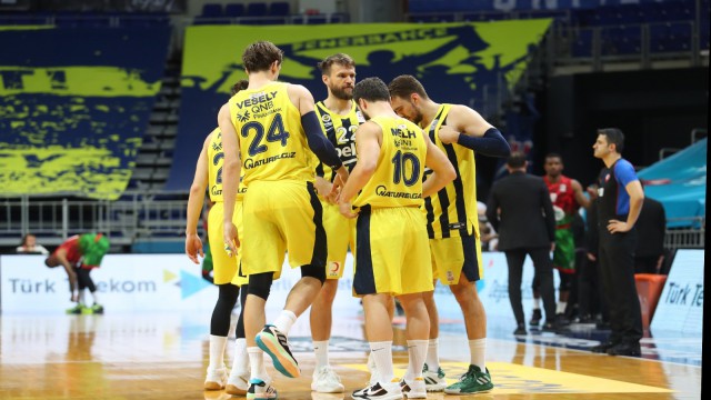 Basketbol Süper Ligi: Fenerbahçe Beko: 71 - Pınar Karşıyaka: 80