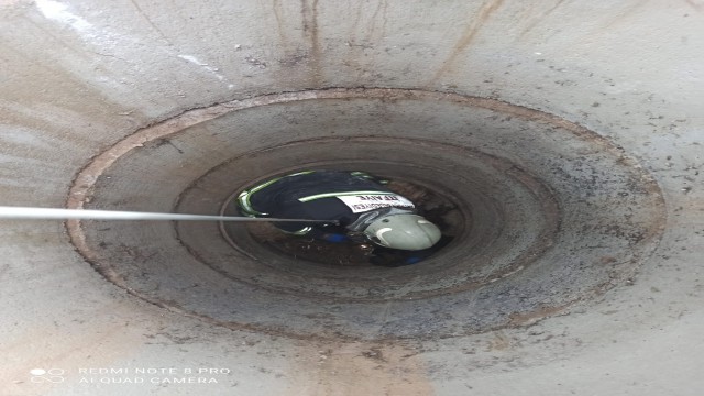 Batmanda rögara düşen 3 koyun halat yardımıyla kurtarıldı