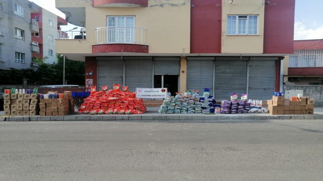 Batmanda tonlarca kaçak temizlik ürünü ele geçirildi