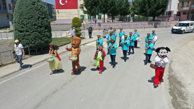 Bayramı böyle kutladılar