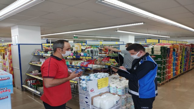 Bilecikte marketler denetlendi