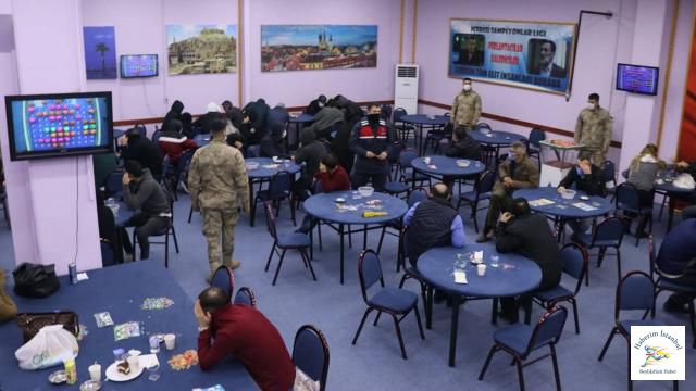 Bir Kıraathane Baskını da Kartal'dan