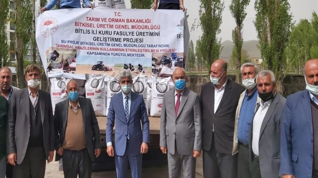 Bitliste sertifikalı kuru fasulye tohumu dağıtımı