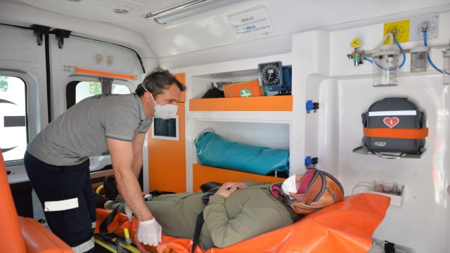 Bursa Büyükşehir evde bakım hizmeti bayramda da devam etti