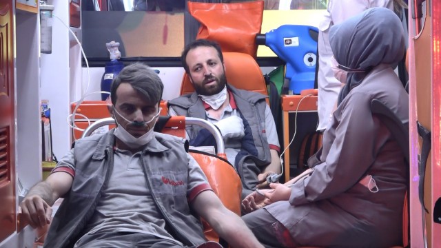 Bursada kauçuk fabrikasında korkutan yangın: 6 işçi hastaneye kaldırıldı