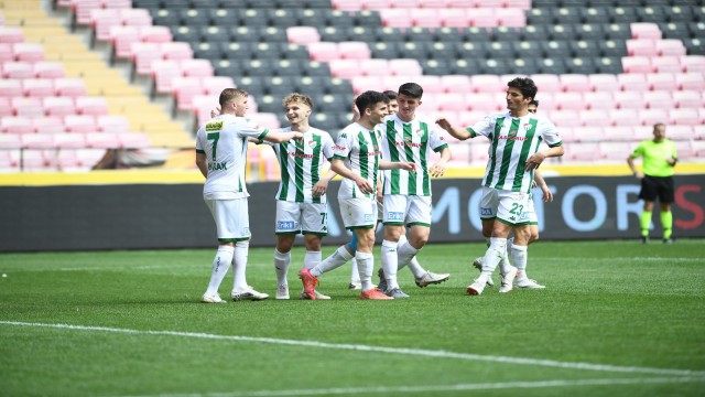 Bursaspor 5 yıl aradan sonra deplasmanda 5 gol attı