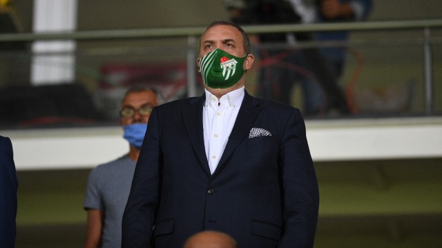 Bursaspor Başkan Adayı Erkan Kamatın listesi eksilmeye devam ediyor