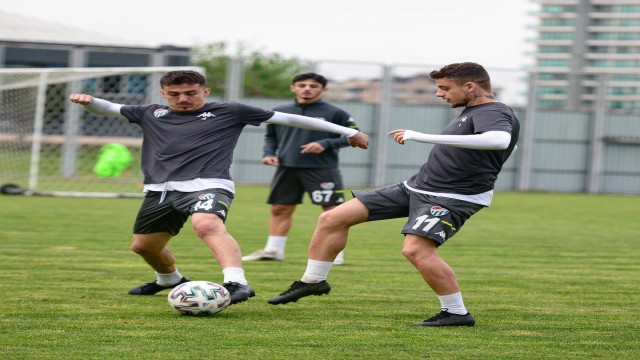 Bursaspor sezonun son antrenmanını gerçekleştirdi