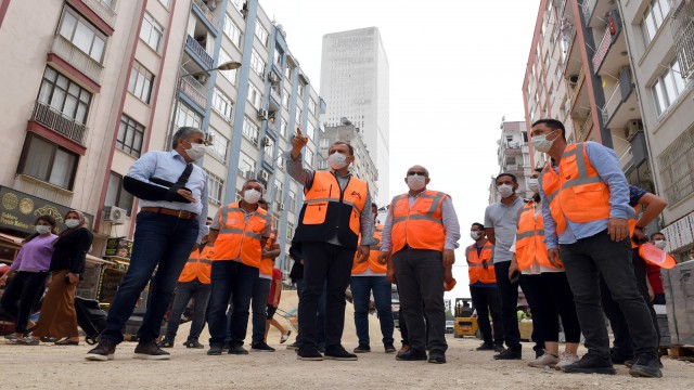 Büyükşehir, tam kapanmada 38 farklı noktada çalışıyor