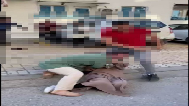 Çankırıda boşanma kavgasında tekmeler havada uçuştu, o anlar kameraya yansıdı