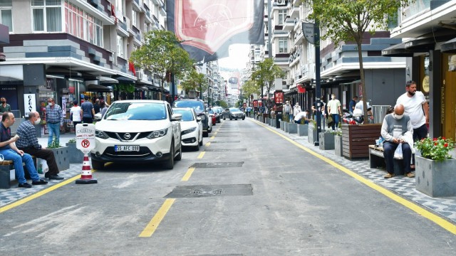 Çiftlik Caddesi esnafı: “Rahat bir nefes aldık”