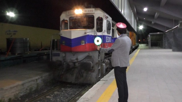 Çine gidecek ihracat trenleri Karsta