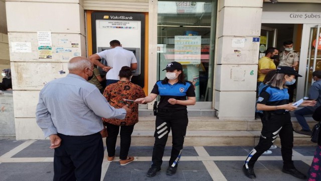 Cizre polisi hırsızlık olaylarına karşı vatandaşları bilgilendirdi