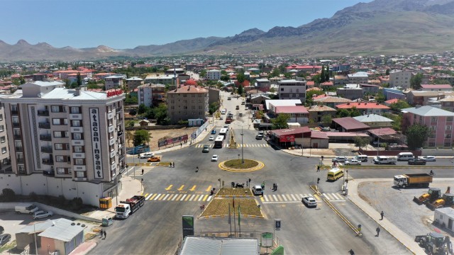 Çohaz Kavşağı modern görünüme kavuştu