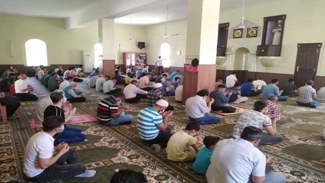 Cuma namazı sonrasında Kudüs için dua