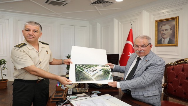 Demirtaş: Hizmet için çalışıyoruz”