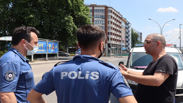 Denetim noktasında durmadı, yakalanınca “Gözlerim iyi görmüyor” diyerek kendini savundu
