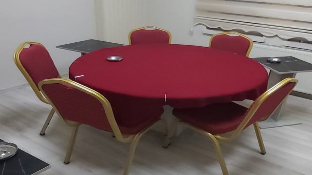 Dernek lokaline polis baskını