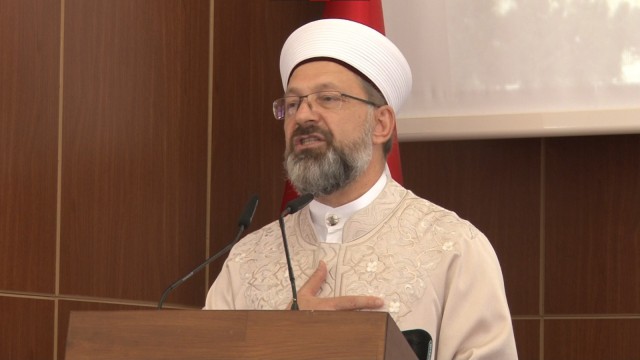 Diyanet İşleri Başkanı Erbaş, Filistinin geleceği için STKlarla buluştu