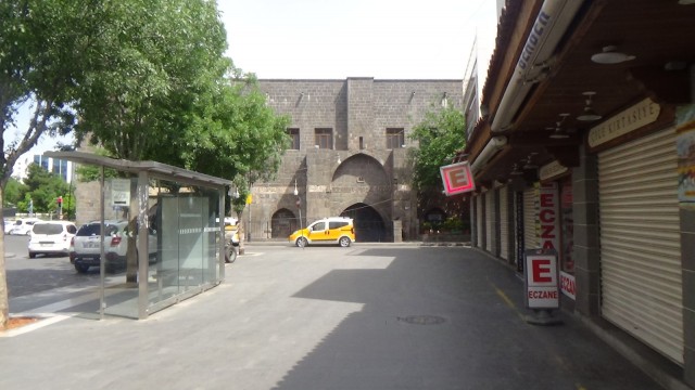 Diyarbakırda tam kapanmanın 5inci gününde de sessizlik sürüyor